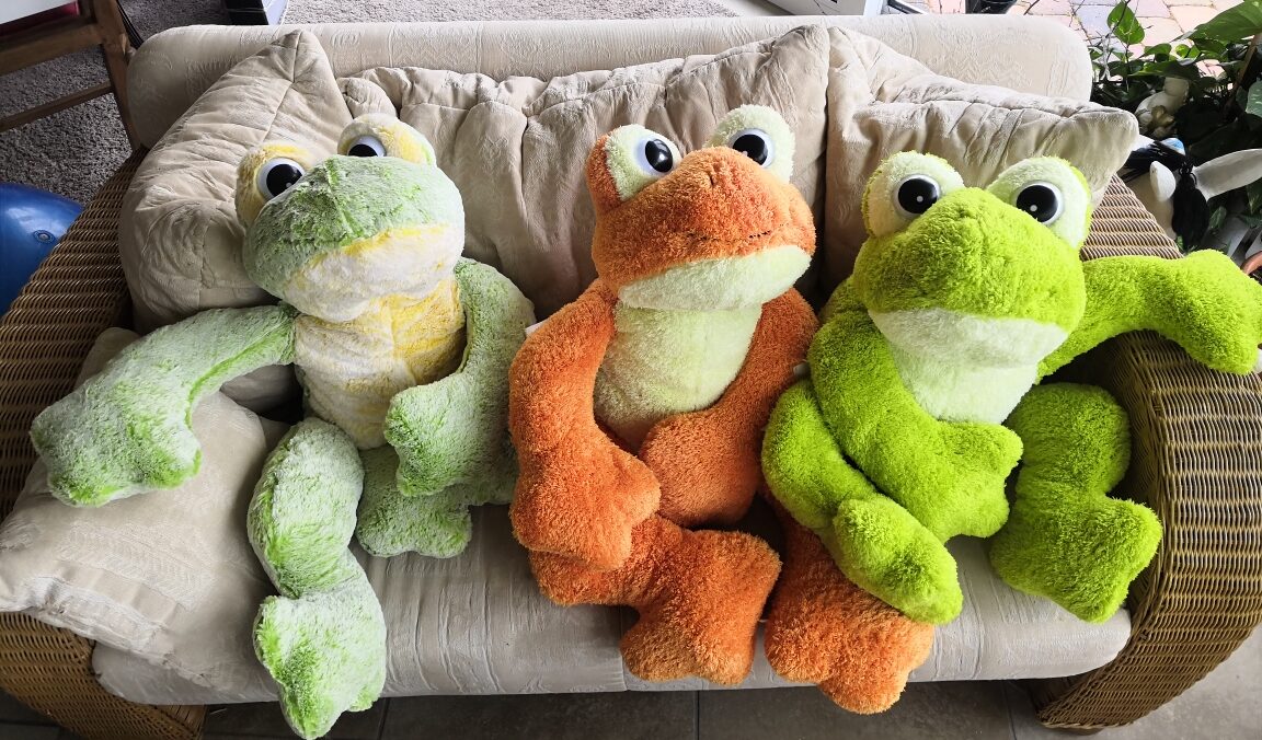 Freaky Frosch Kuscheltier mini – XXL, grün – Plüschtier Kuschelfrosch – Super Soft Plüsch – Bild 9